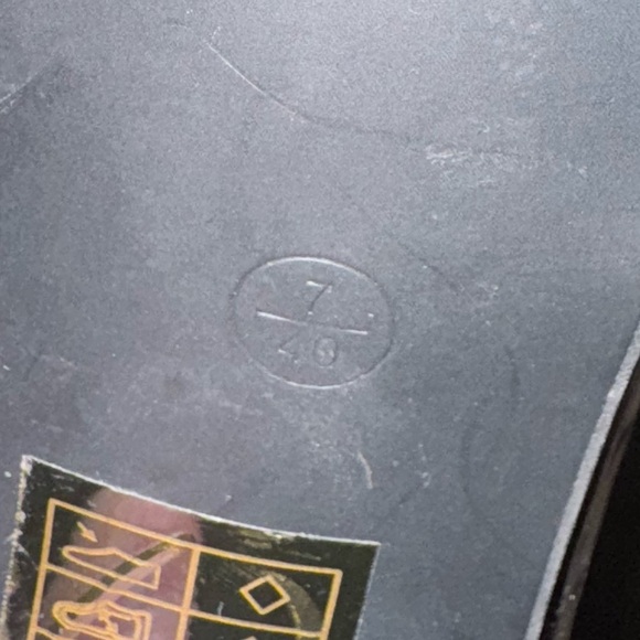 PrettyLittleThing BLACK PATENT STRAPPY OPEN POINT TOE HEELS SIZE 7 - Picture 7 of 10